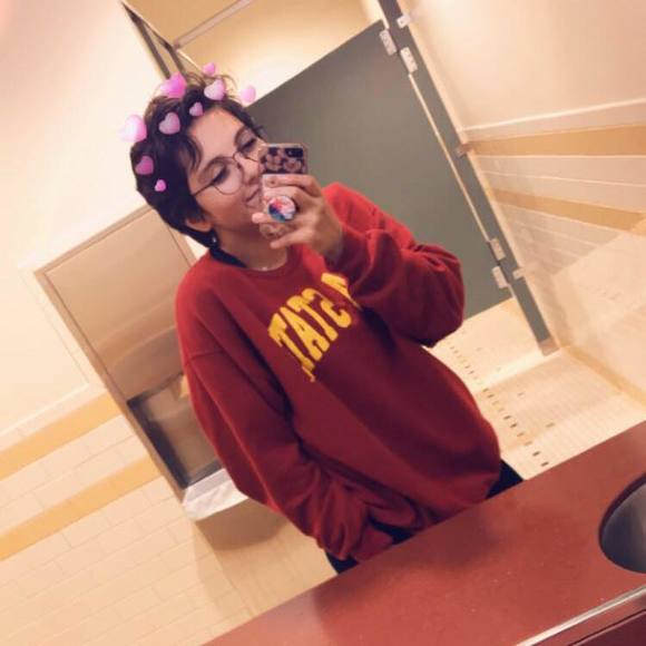 Meet your Posher, Alexes - Picture 1 of 1